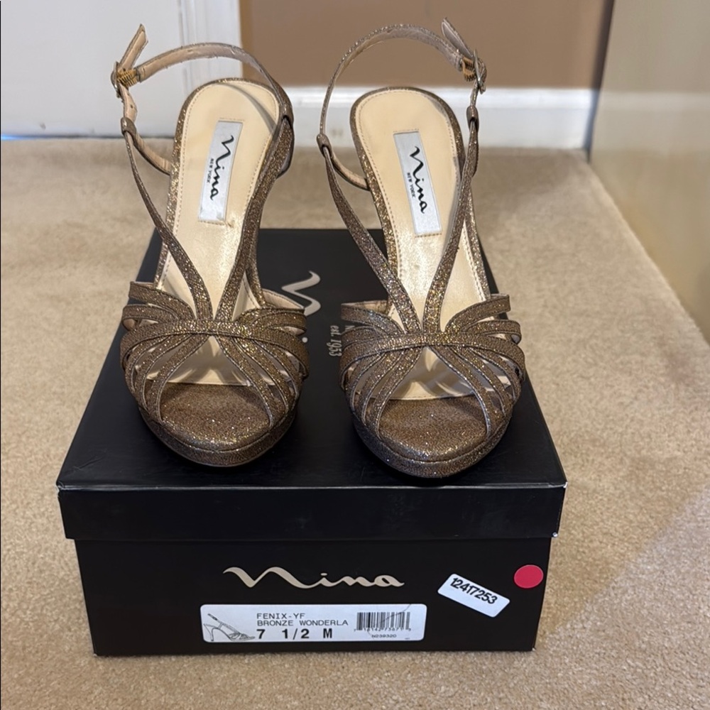 Nina Women's Glittering Gold Heels
